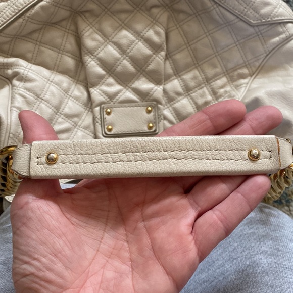 Marc Jacob’s Quilted Bone Hobo - Picture 9 of 15